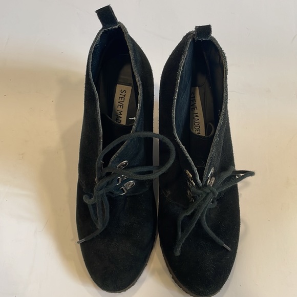 STEVE MADDEN Tanngoo Suede Wedge Lace Up Booties size 9 - Picture 5 of 11